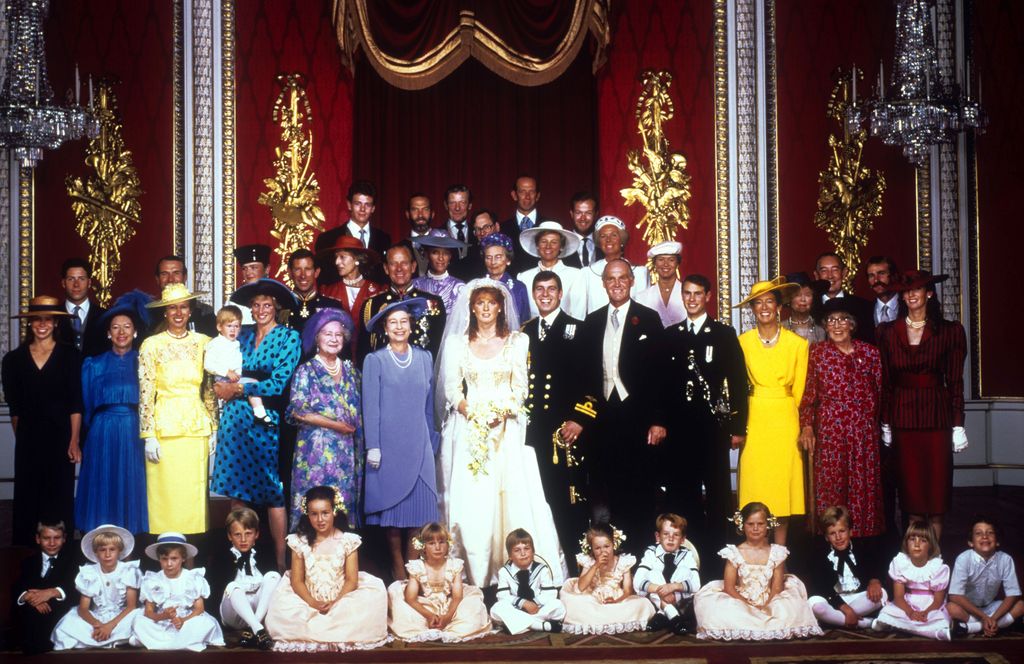 40 años del vestido de lunares de Diana de Gales en la boda de Sarah Ferguson y el príncipe Andrés
