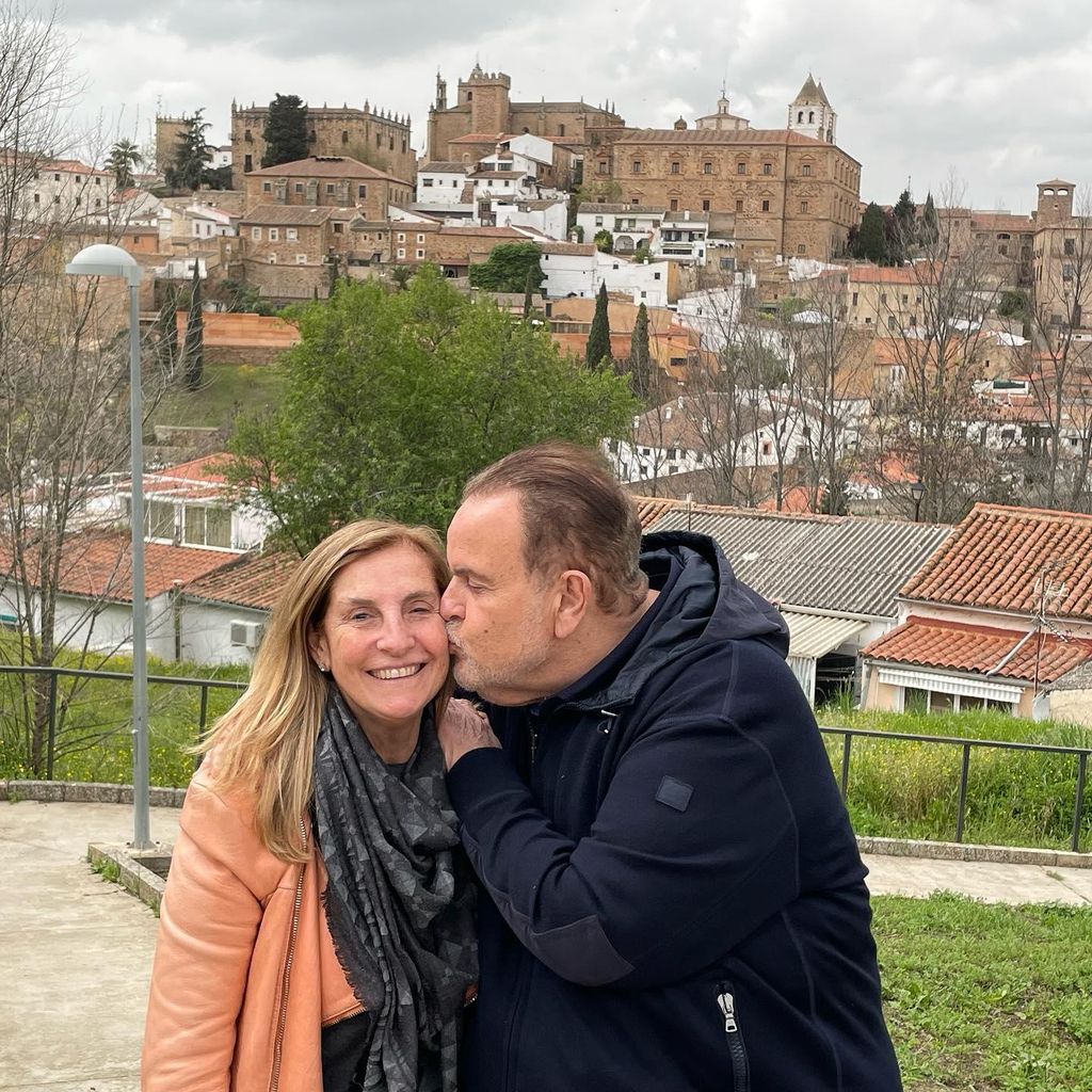 ra l de molina y su esposa mily
