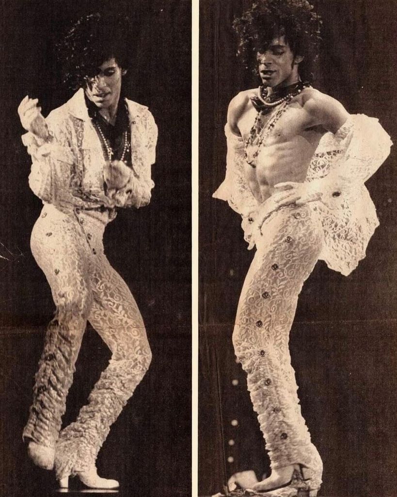 Prince durante su gira en los ochentas.