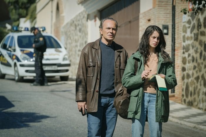 El comentado error en la serie 'La chica de nieve' que Javier Castillo se ha tomado con humor