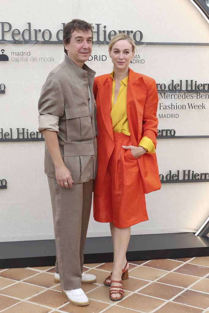 Marta Hazas y Javier Veiga, a su llegada al desfile de Pedro del Hierro durante la Mercedes-Benz Fashion Week Madrid 2026 (14 de septiembre de 2026)