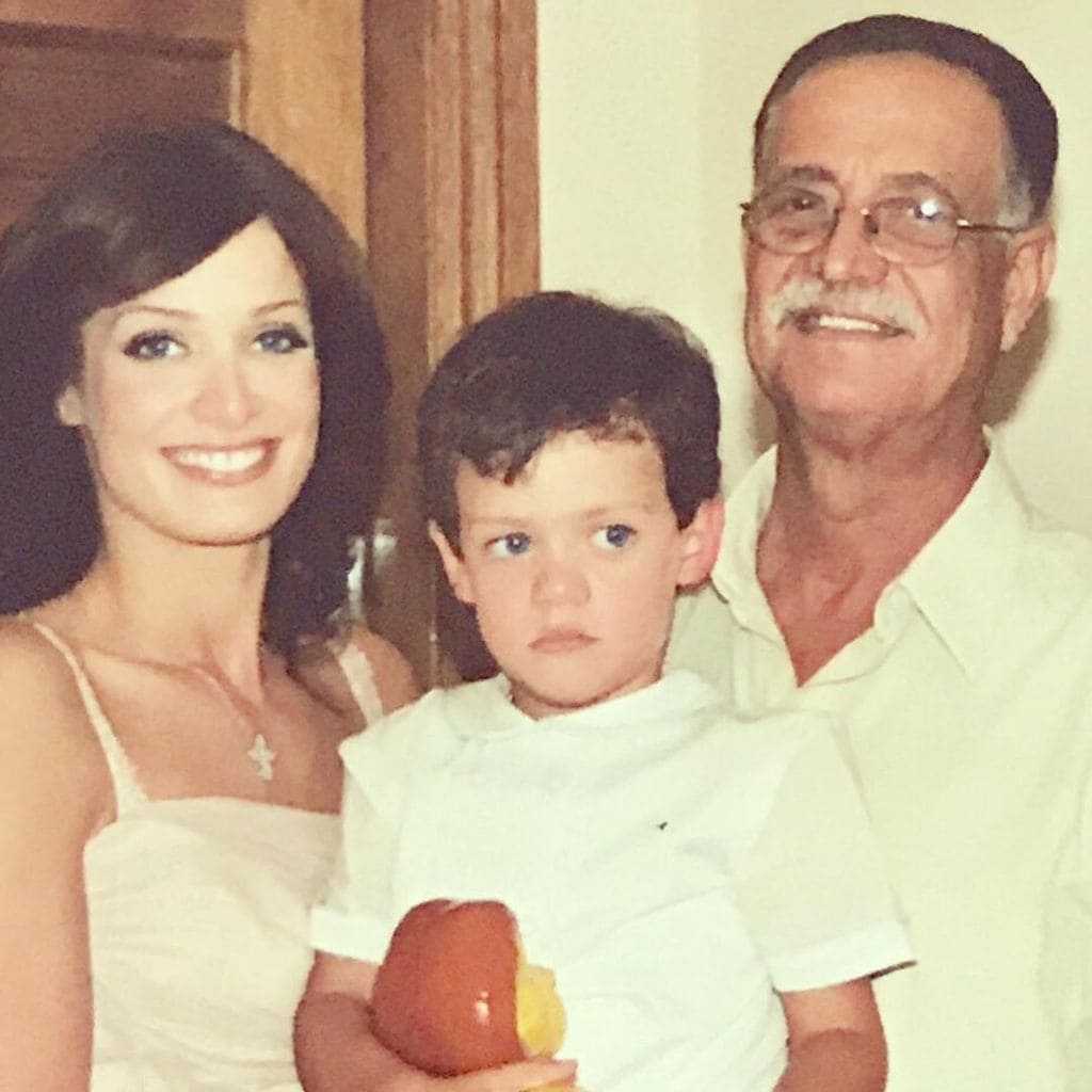 Dayanara Torres remembers her dad on his birthday