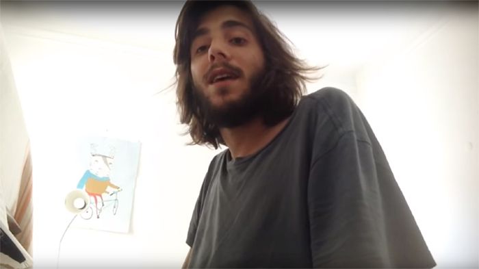 El emotivo vídeo con el que Salvador Sobral, ganador de Eurovisión, anuncia su retirada temporal por problemas de salud