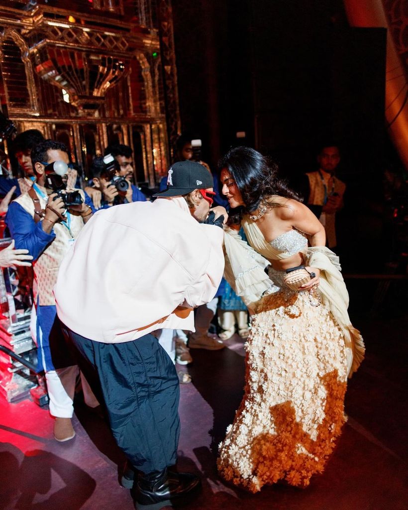 Justin Bieber cantando en la tercera preboda de Radhika Merchant y Anant Ambani