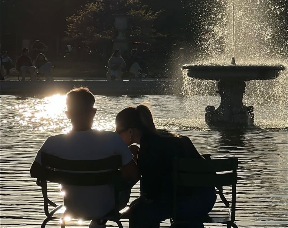 Beneficios de tener pareja o estar soltera según la psicología