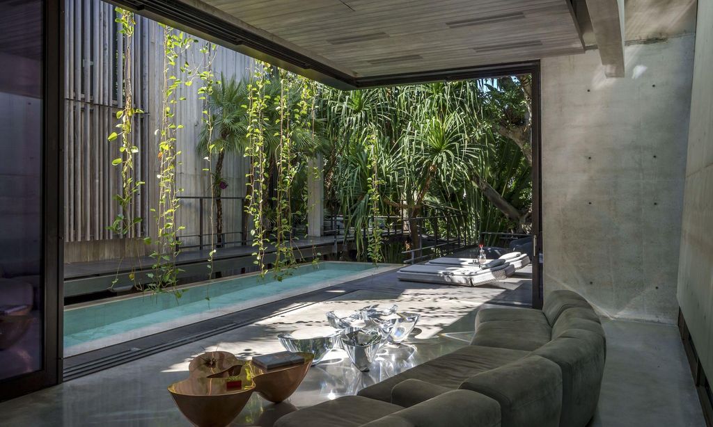 los espacios del exterior se funden perfectamente con los interiores logrando una sensaci n de apertura 