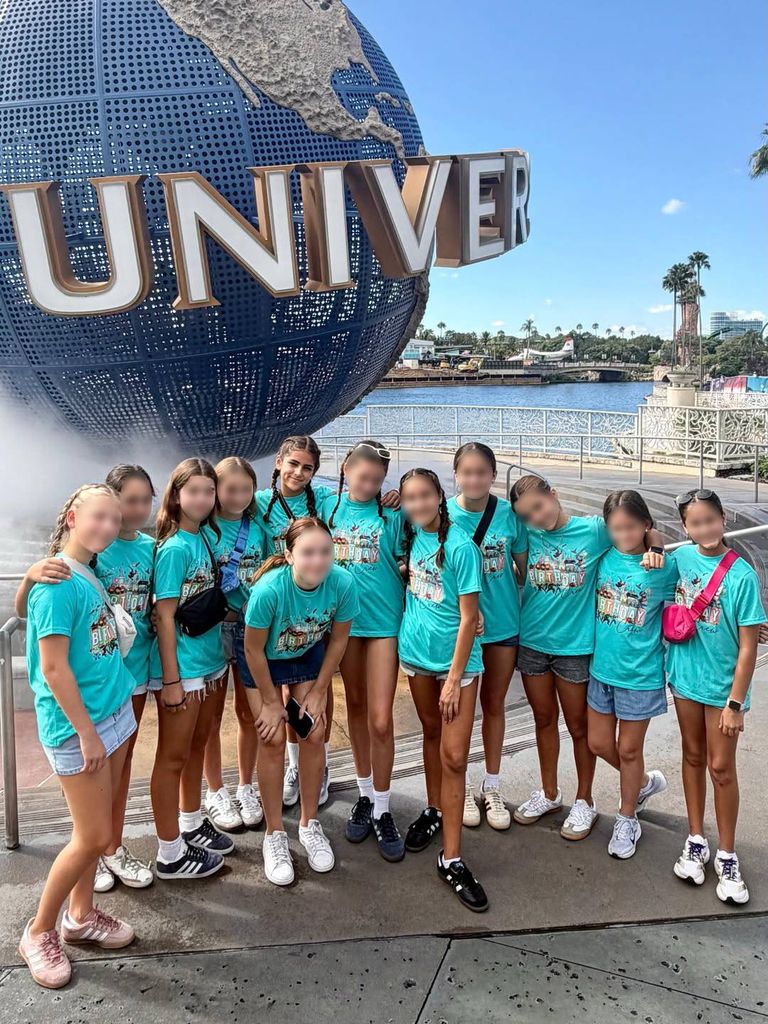 Caro celebró su cumpleaños 12 junto a todas sus amigas en Universal Orlando.