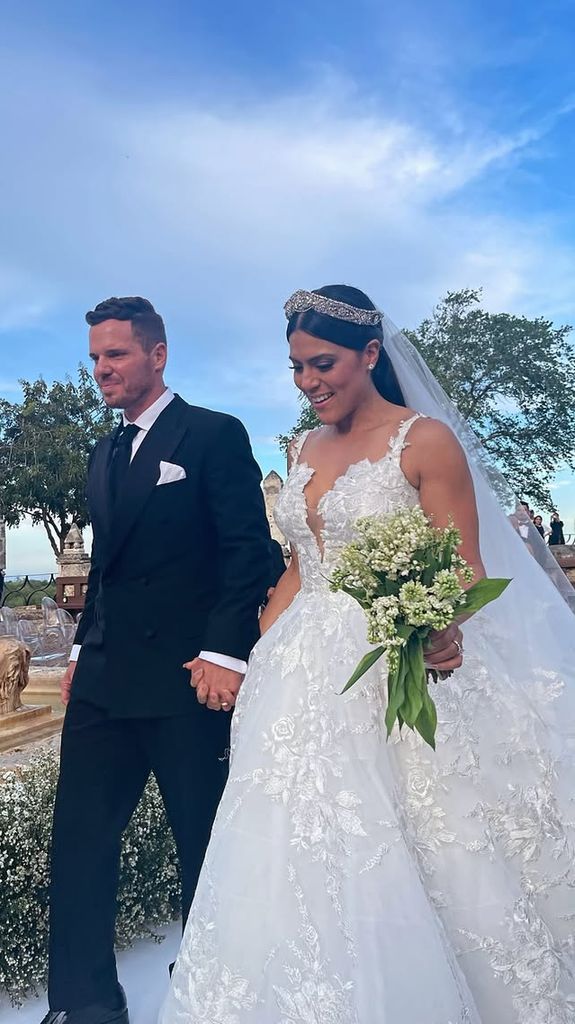 El cumpleaños de Francesca antecede al festejo de aniversario de su boda religiosa con Francesco, la cual se celebró el 6 de mayo de 2022.
