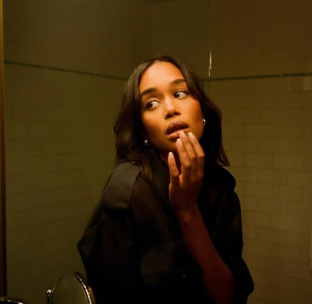 Laura Harrier fue una de las celebs que apostó por poner a prueba este corte sin saberlo en 2023.