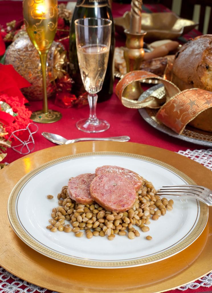 Lenticchie con cotechino o zampone
