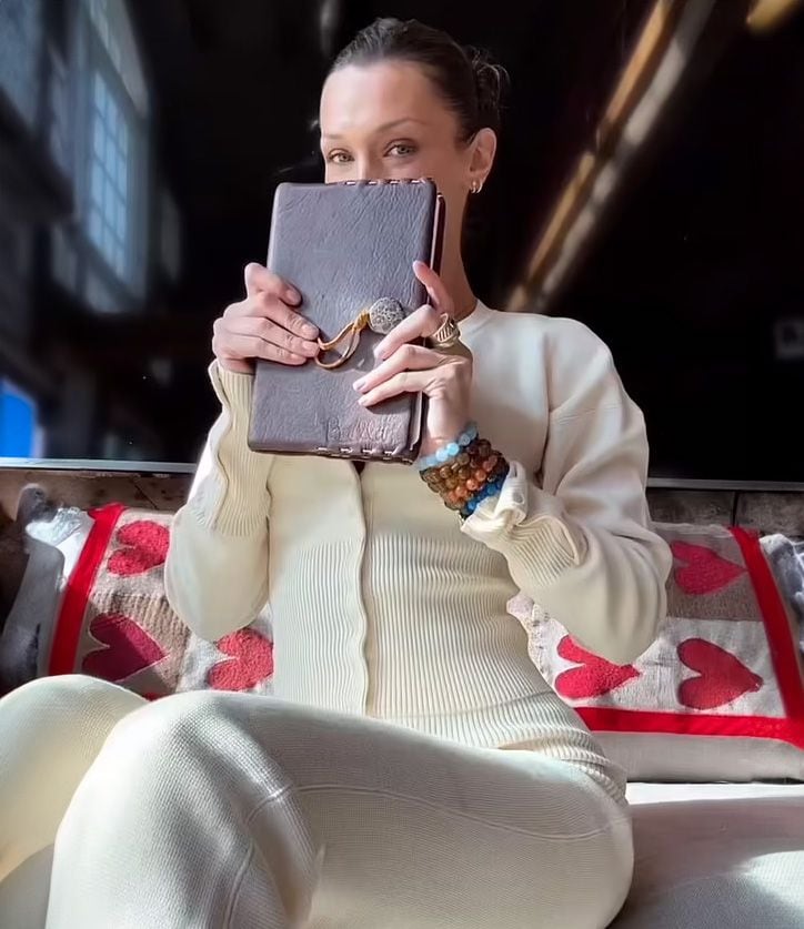 Bella Hadid