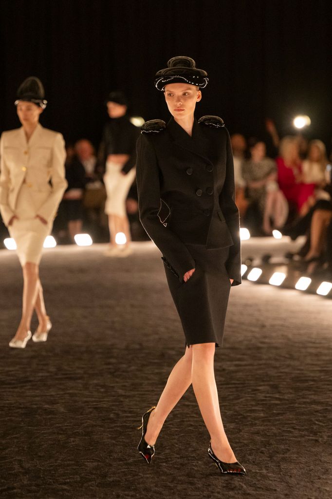 Schiaparelli primavera verano 2026