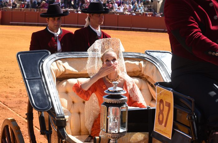 La felicidad de Sandra Ibarra en la plaza