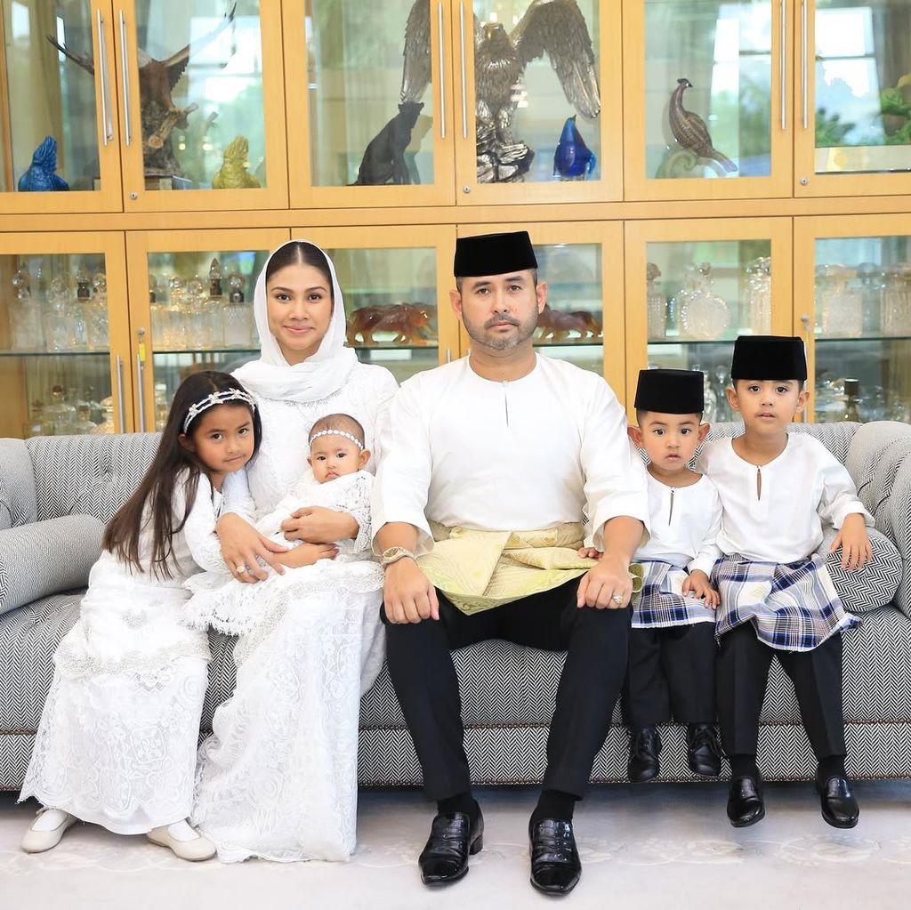 La Familia Real, príncipe regente de Johor y heredero al trono de Malasia