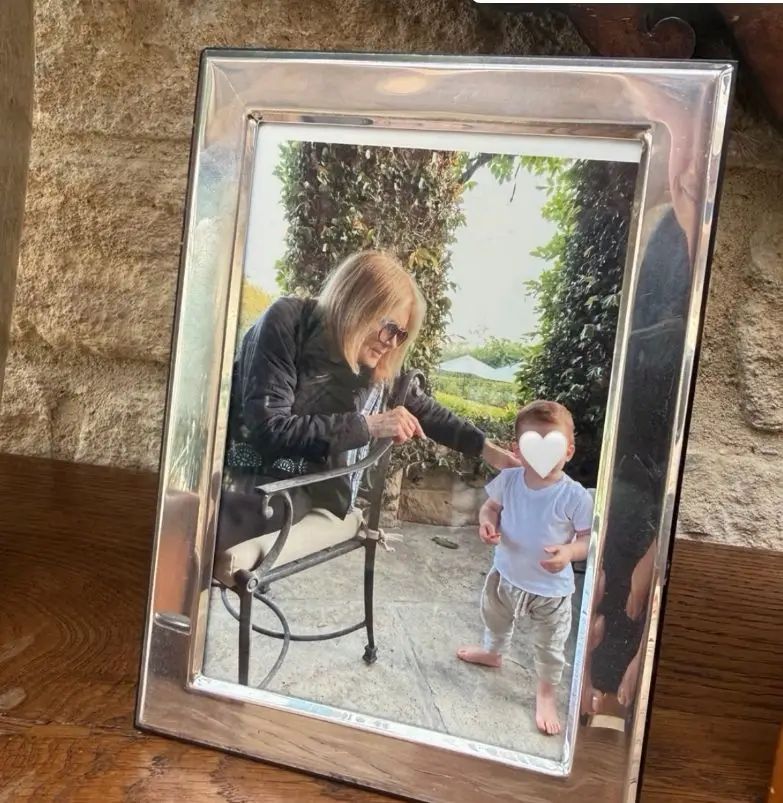 Meghan compartió una foto de Gloria con su hijo, el príncipe Archie