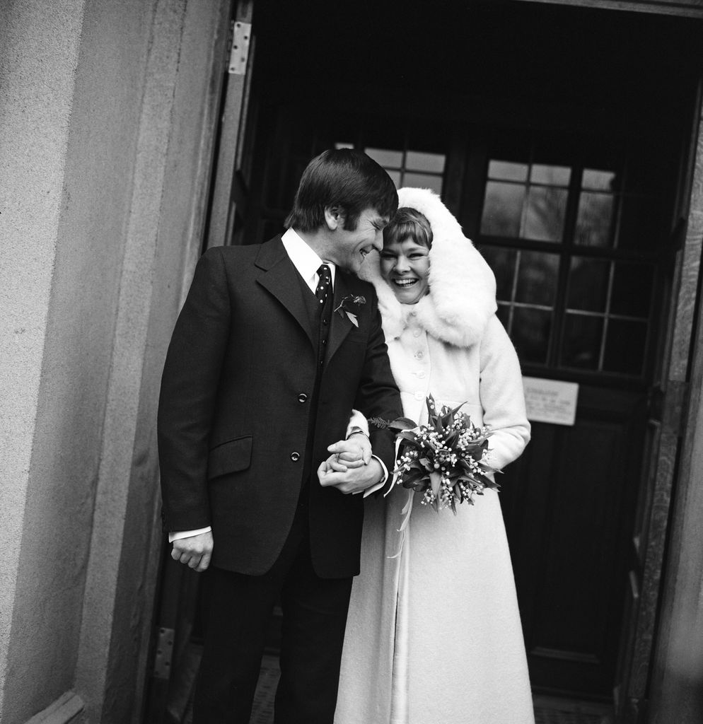 Boda de los actores Judi Dench y Michael Williams en 1971