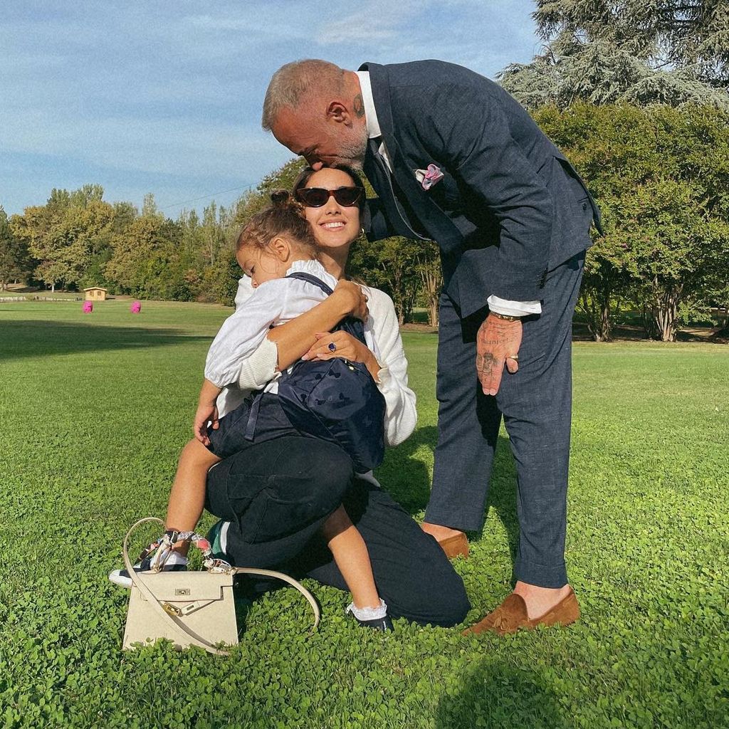 Gianluca Vacchi y Sharon Fonseca con su hija Blu