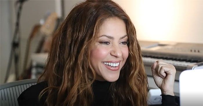 Shakira en charla con Guillermo de Inglaterra
