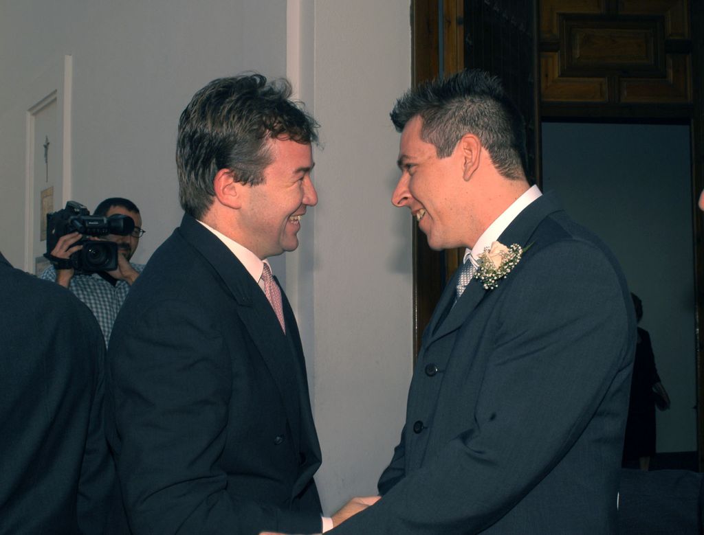 Miguel Ángel Valero junto a Miguel Joven, en la boda del segundo