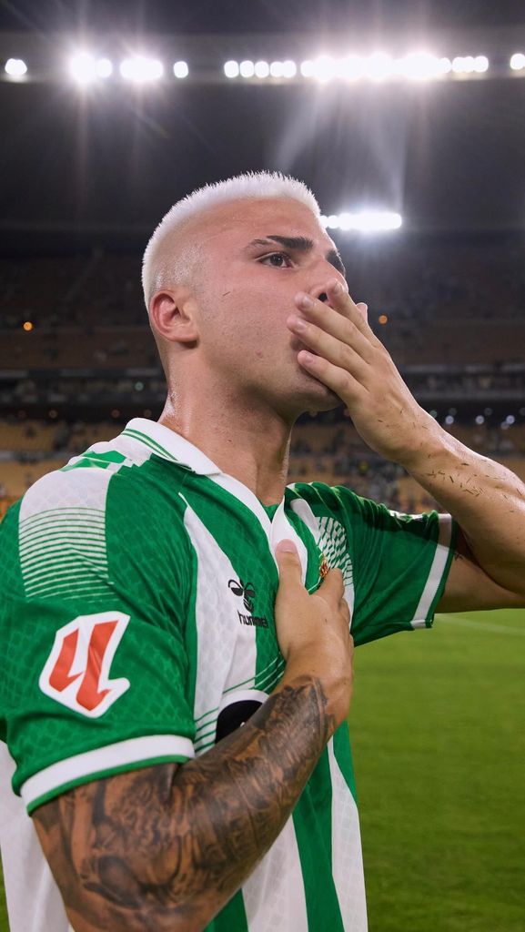 Pablo García no pudo contener las lágrimas al despedirse del Betis, el club en el que ha crecido como futbolista