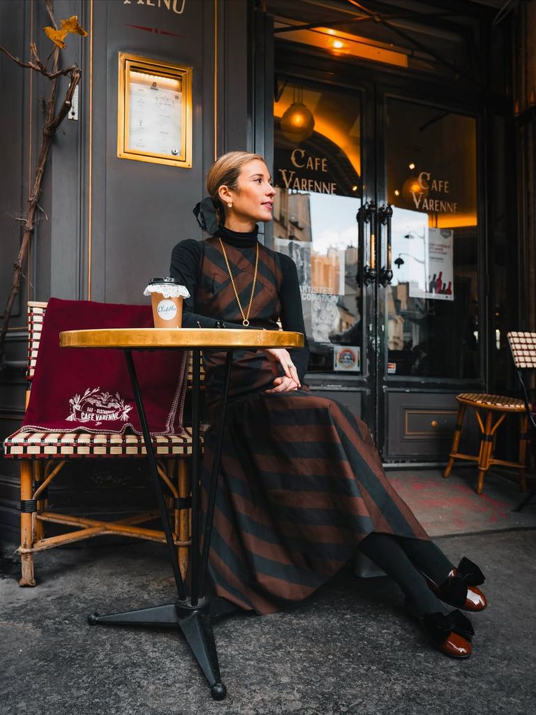 Saca provecho a tus vestidos de verano en invierno como Inés de Cominges