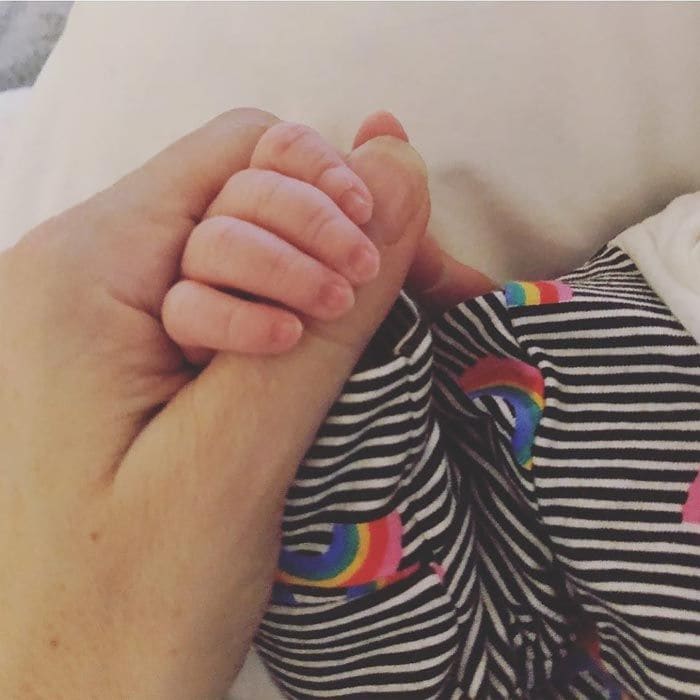 Natalie Imbruglia y su hijo Max
