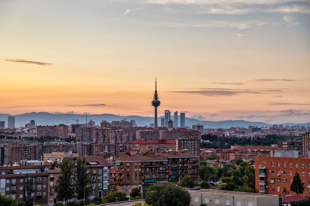 Madrid concentra algunos de los alquileres más caros del país, lo que convierte las ayudas públicas en un recurso clave para muchos inquilinos en 2026