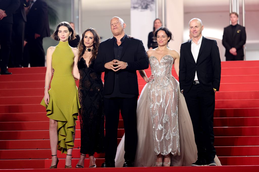 Meadow Walker, Jordana Brewster, Vin Diesel, Michelle Rodriguez y Neal H. Moritz en la red carpet de "The Fast And The Furious" en Cannes.