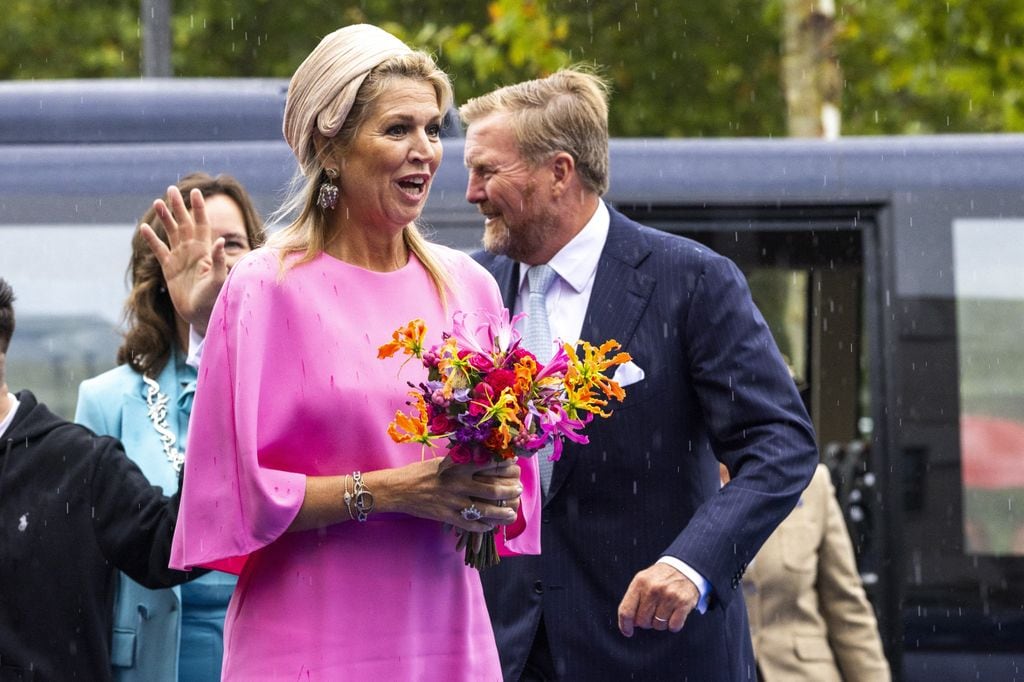 La reina de Máxima de Holanda en su visita, junto al rey, a Flevoland