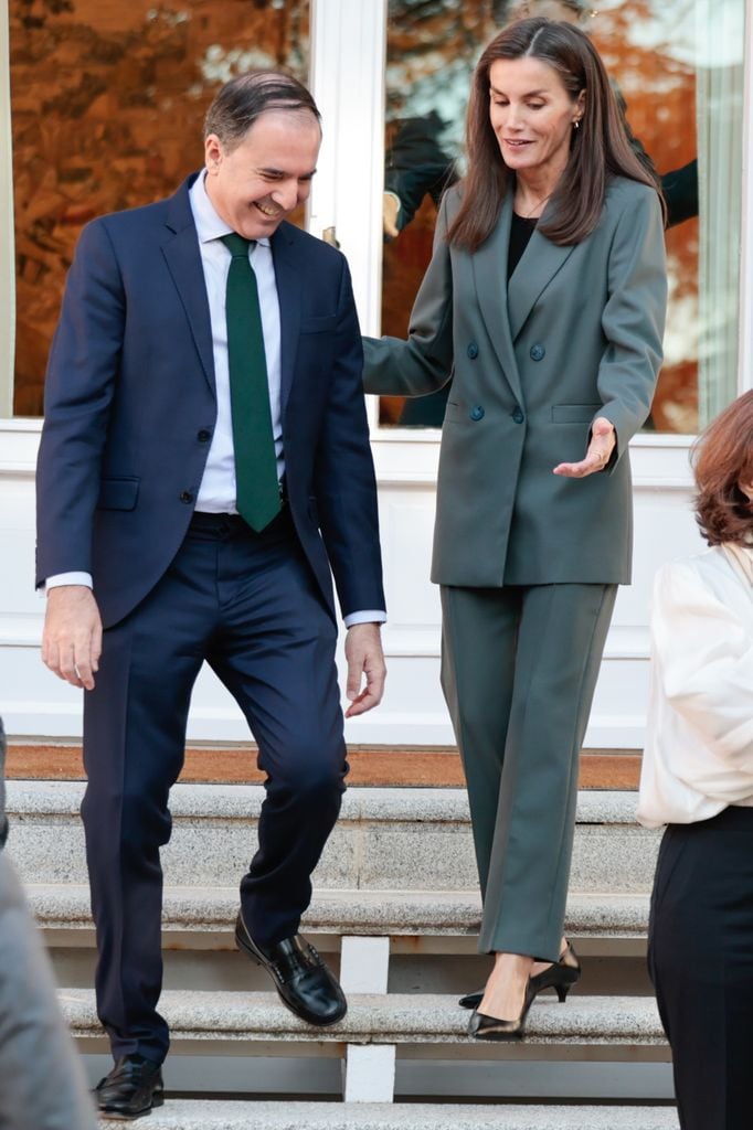 La reina Letizia en Madrid con moda valenciana