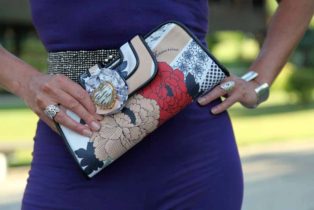 Bolso de mano de Isabel Prinz durante el I Ciclo de Cine y Moda