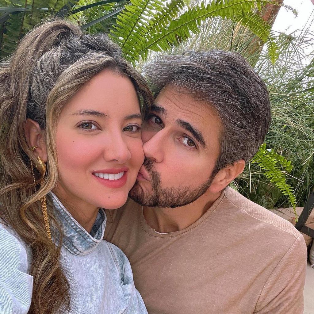 Daniella Álvarez y Daniel Arenas