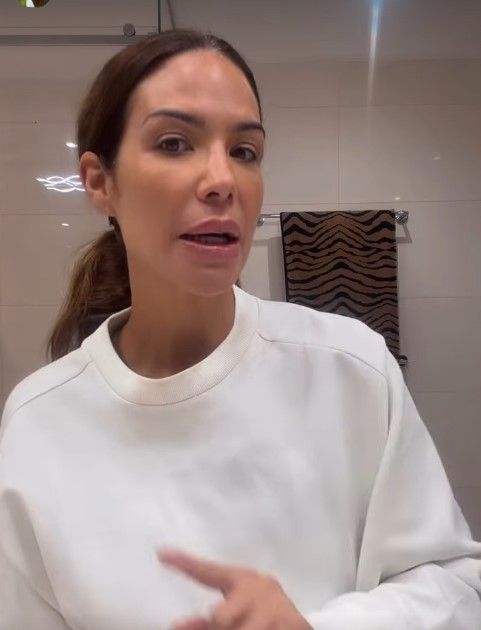 "Qué cutre, qué rastrero, no todo vale", ha comentado con cierta tristeza