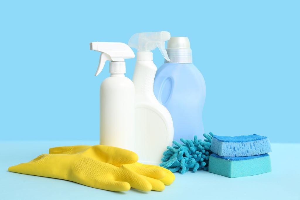 A diferencia de los estropajos con parte abrasiva verde, los azules son más suaves