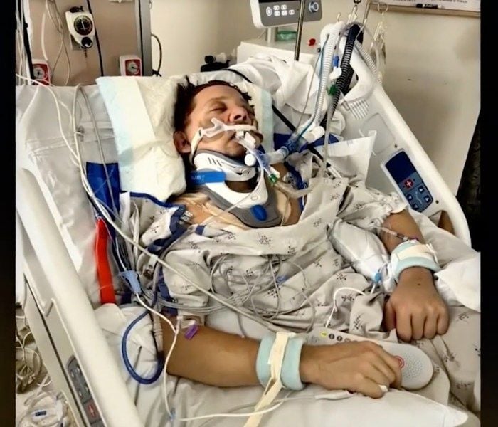 Jeremy Renner durante su ingreso en el hospital 
