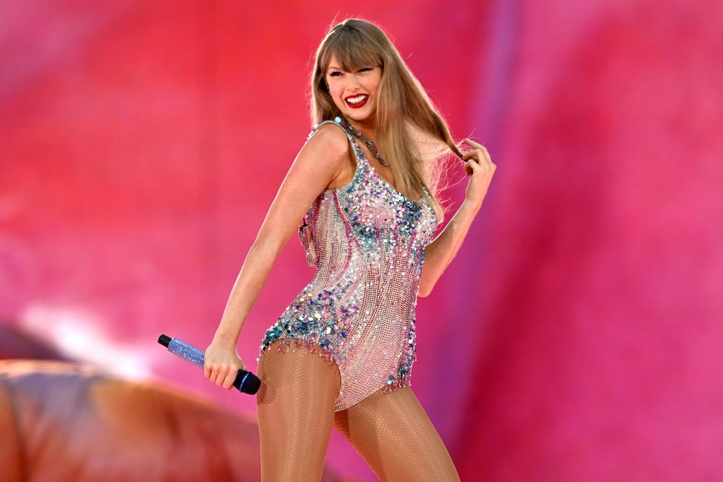 Taylor Swift no ha dado respuesta a la petición de Carlos Rivera