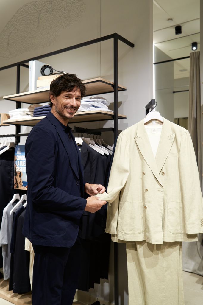 Andrés Velencoso