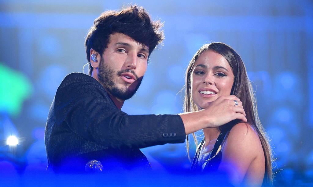 Sebastian Yatra y Tini Stoessel