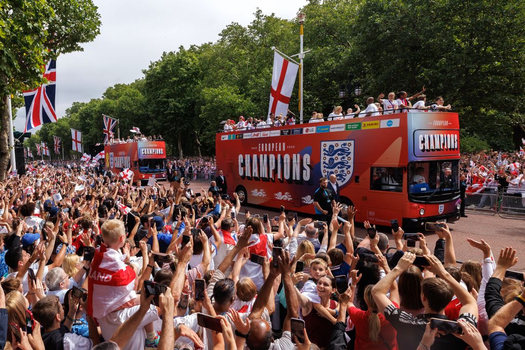 Celebración de la selección femenina de fútbol de Inglaterra