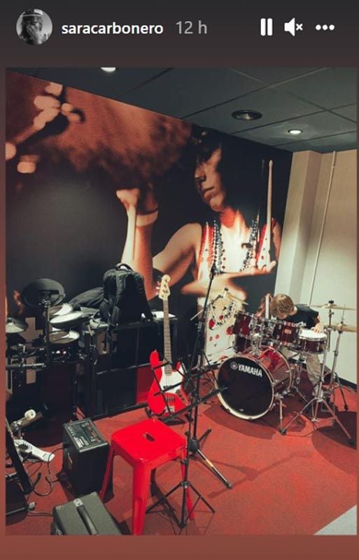 Sara Carbonero: su hijo mayor, una estrella del rock