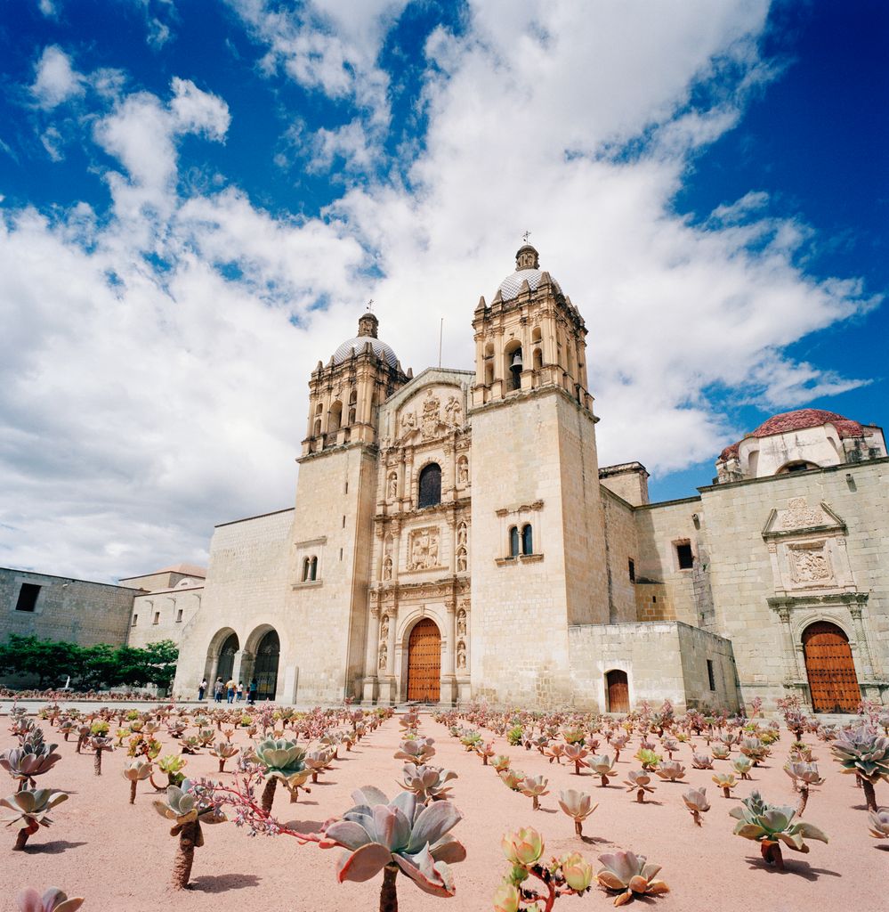 La iglesia y convento de Santo Domingo, en la ciudad de Oaxaca, epicentro de la labor altruista de Alfredo Harp 