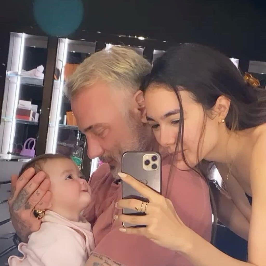 sharon fonseca gianluca vacchi y su hija blu jerusalema