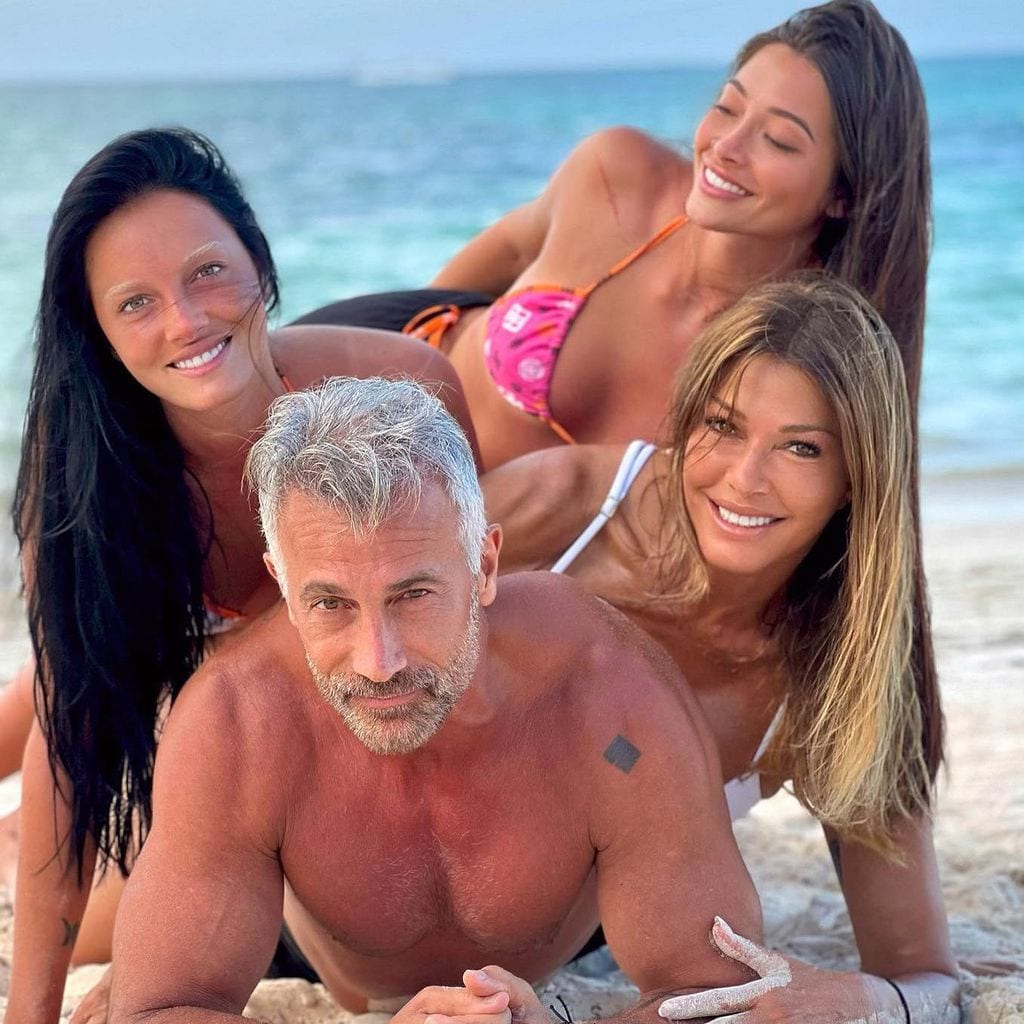 Oriana Sabatini con su familia.