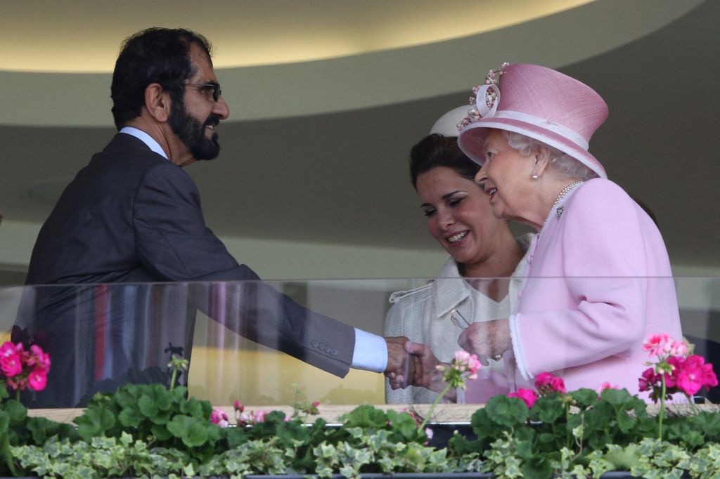 El matrimonio en el 2016 con Isabel II en el palco real de Ascot