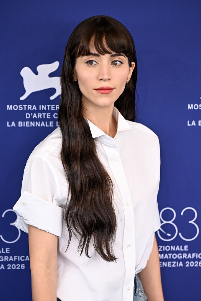 Caylee Cowan, la novia de Casey Affleck, en la presentación de 'Company' en el Festival de Venecia