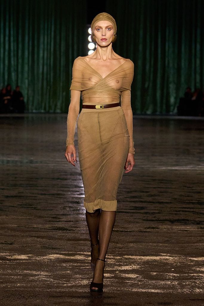 yves saint laurent desfile otono invierno 2024037a