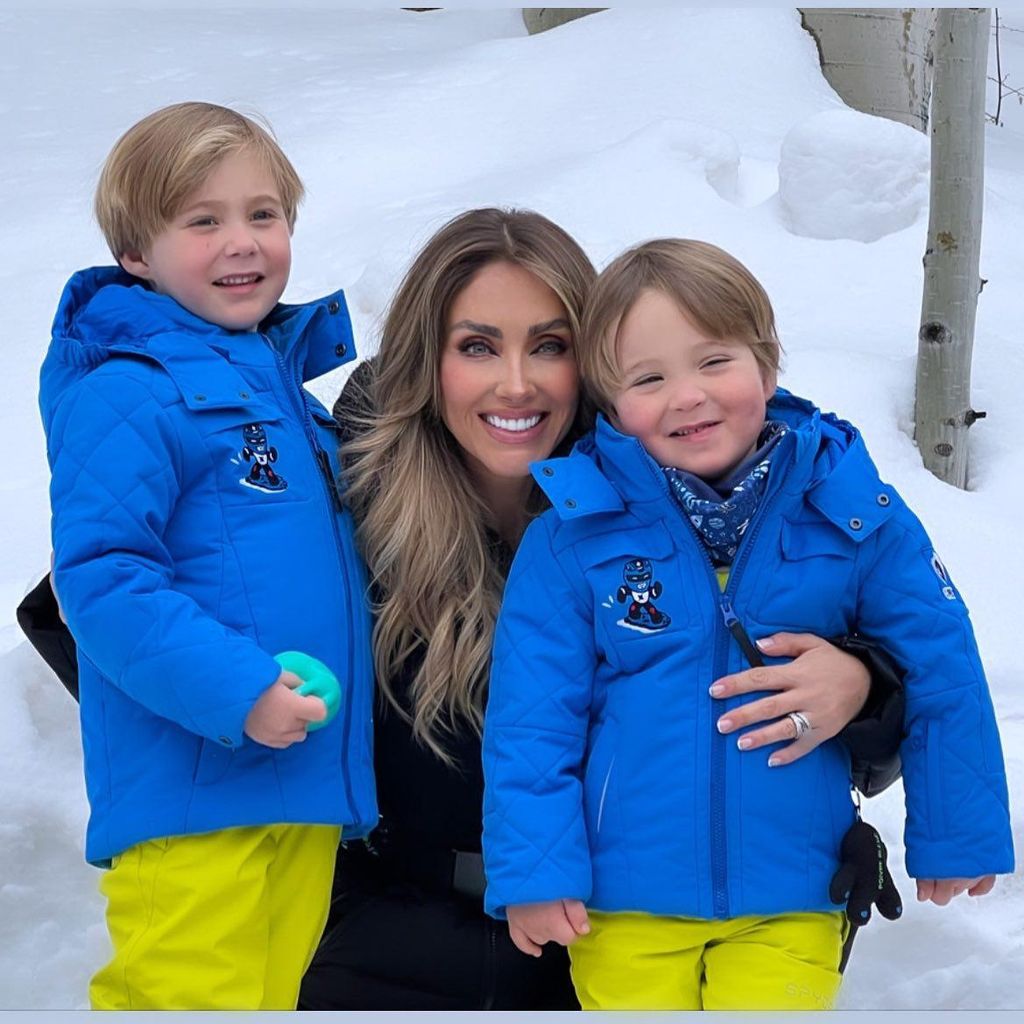anah y sus hijos manuel y emiliano