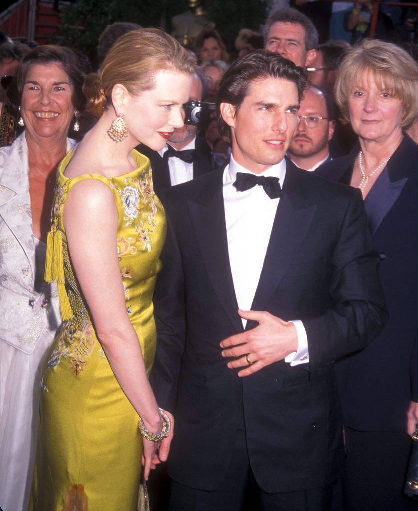El día que Nicole Kidman opacó a Tom Cruise en los Oscar con un polémico vestido asiático de John Galliano para Dior
