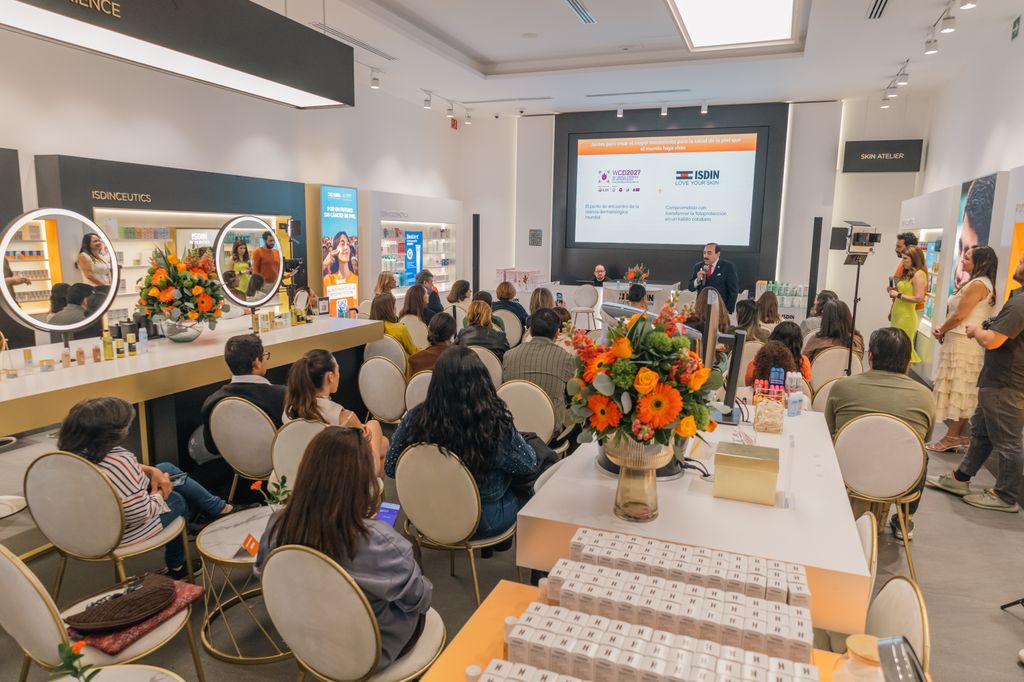 ISDIN reunió a líderes de la industria para presentar su nueva iniciativa para un futuro sin cáncer de piel en su boutique de Artz Pedregal en la Ciudad de México.