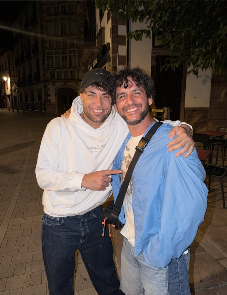 Fran Perea junto a Montoya en el rodaje